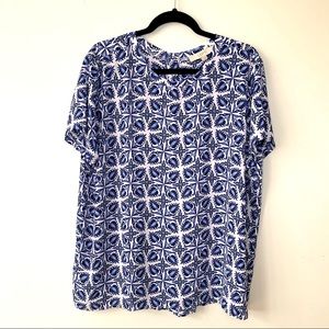 LOFT Floral Tile Back Pleat Top